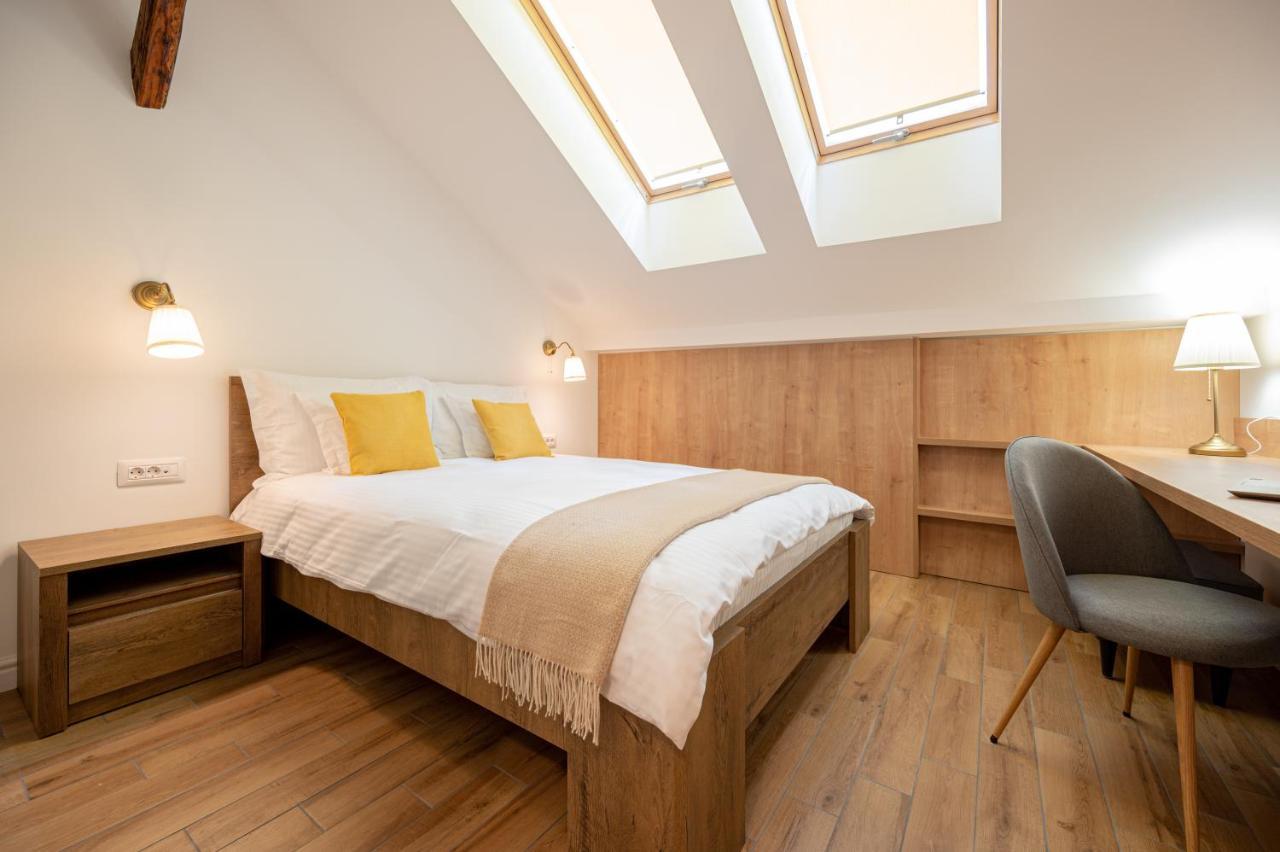 Central Park Rooms Oradea Extérieur photo