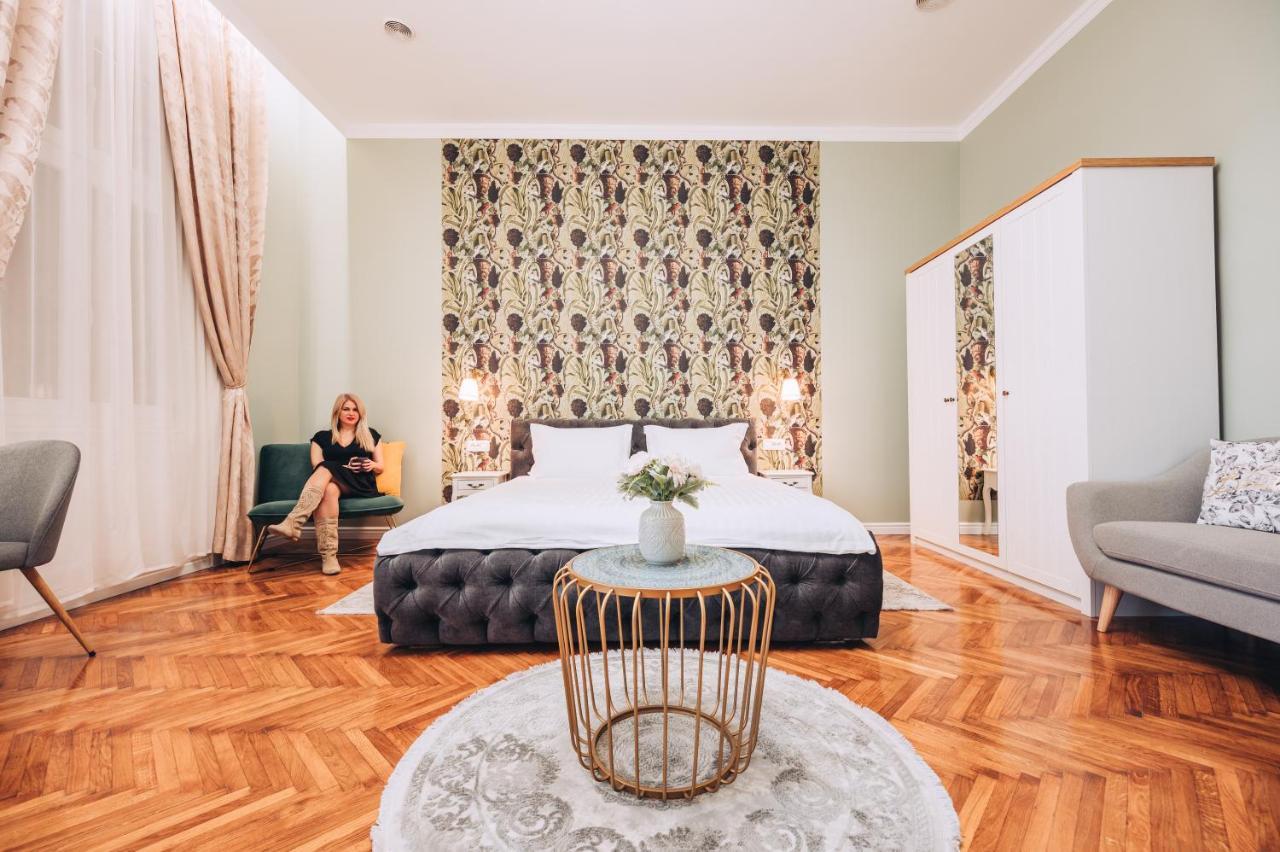 Central Park Rooms Oradea Extérieur photo