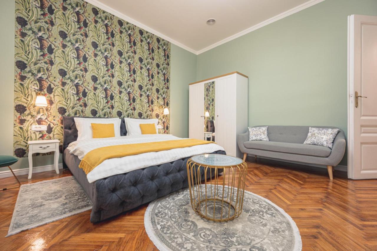 Central Park Rooms Oradea Extérieur photo