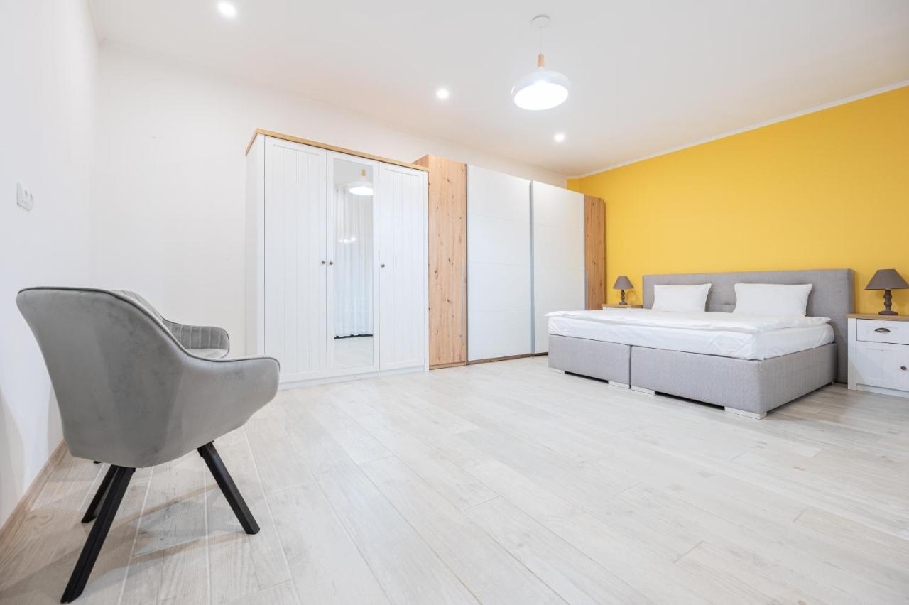 Central Park Rooms Oradea Extérieur photo